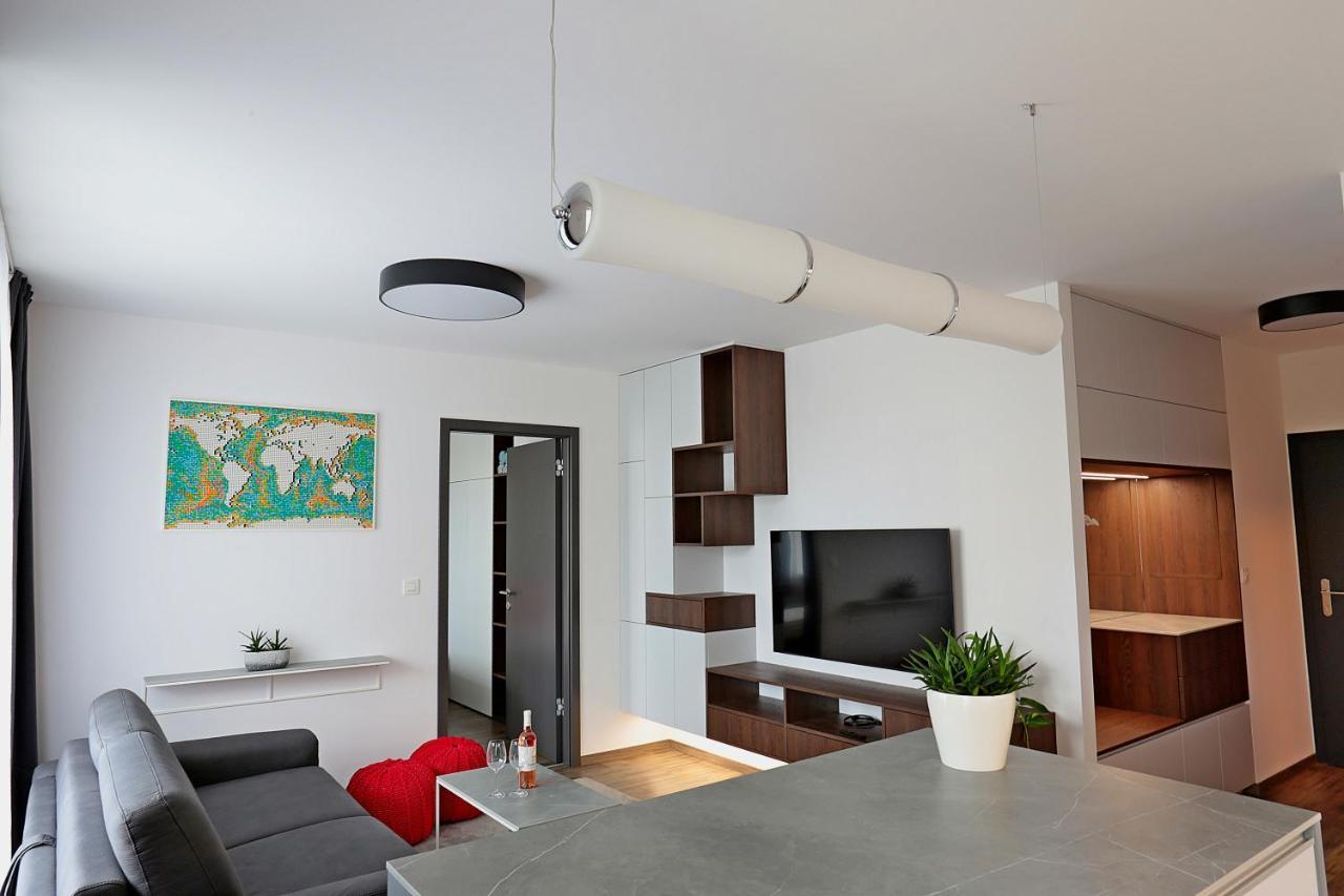 Modern Apartment Near The City Centre Urban Bratislava Esterno foto
